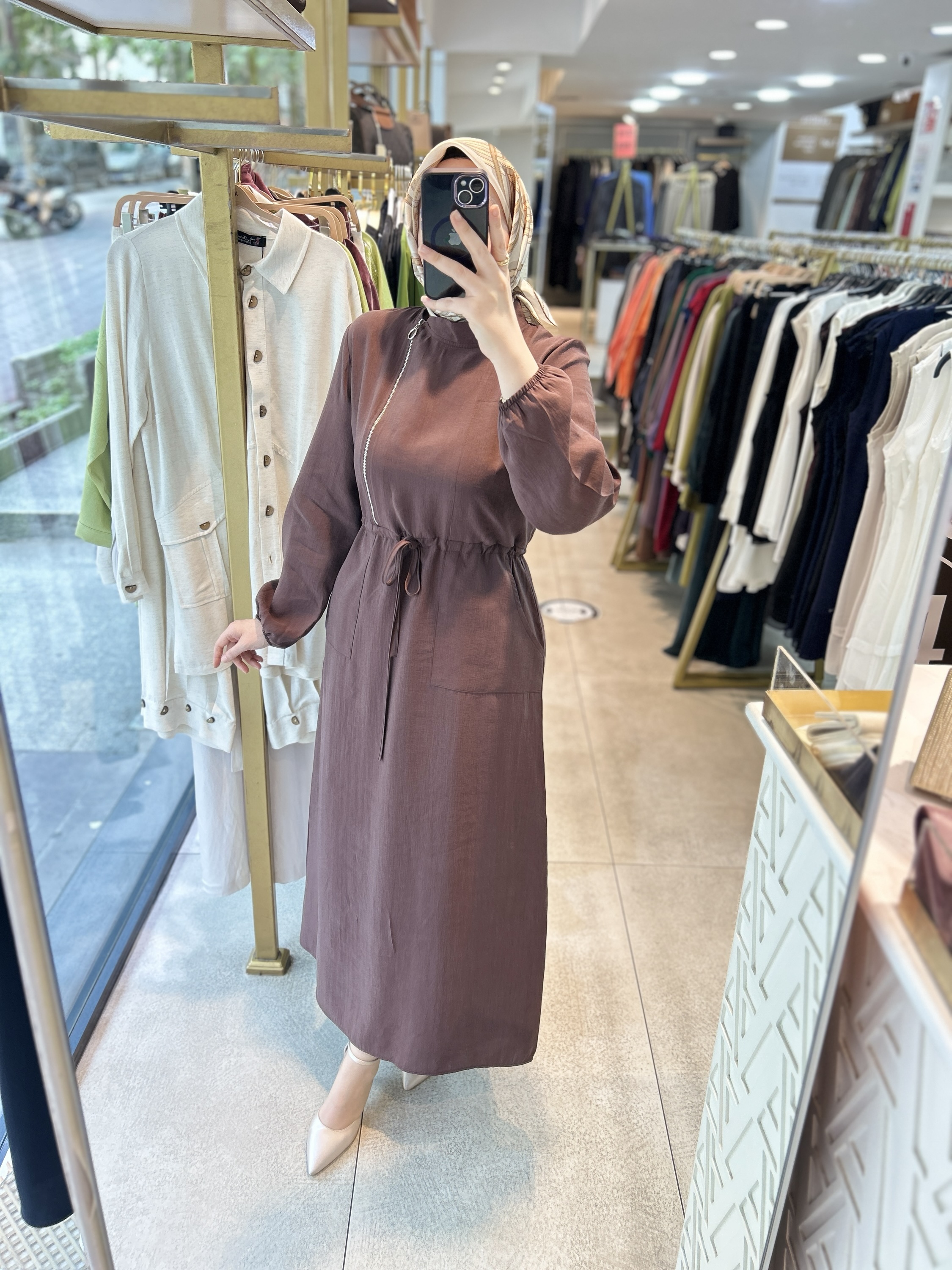 2070 SELMA ZAFEROĞLU FERMUAR DETAYLI BELDEN BAĞLAMALI ELBİSE - Görsel 9