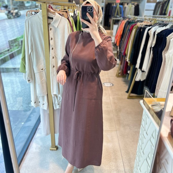 2070 SELMA ZAFEROĞLU FERMUAR DETAYLI BELDEN BAĞLAMALI ELBİSE - Görsel 7