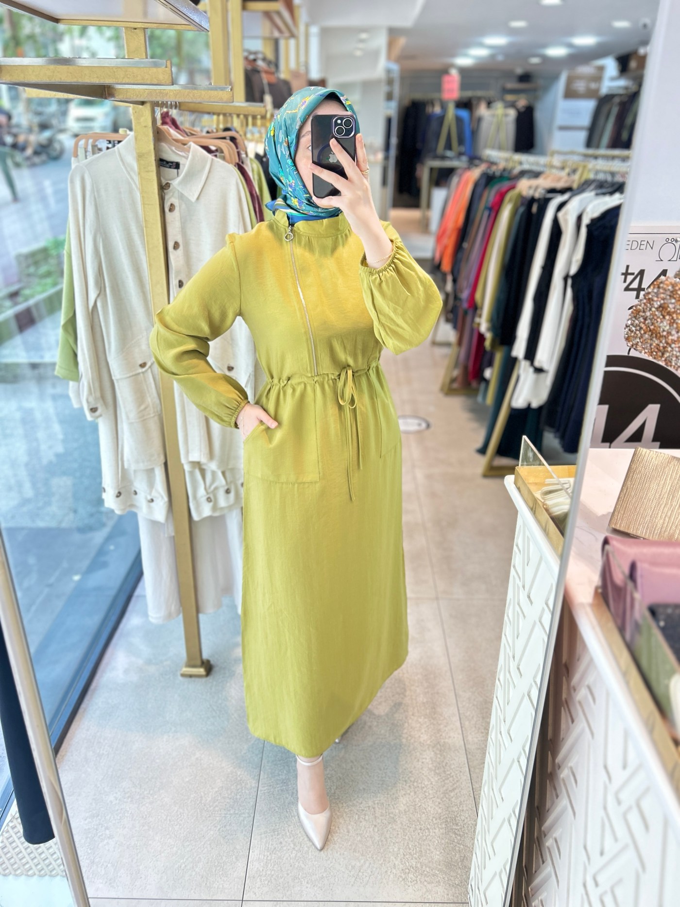 2070 SELMA ZAFEROĞLU FERMUAR DETAYLI BELDEN BAĞLAMALI ELBİSE