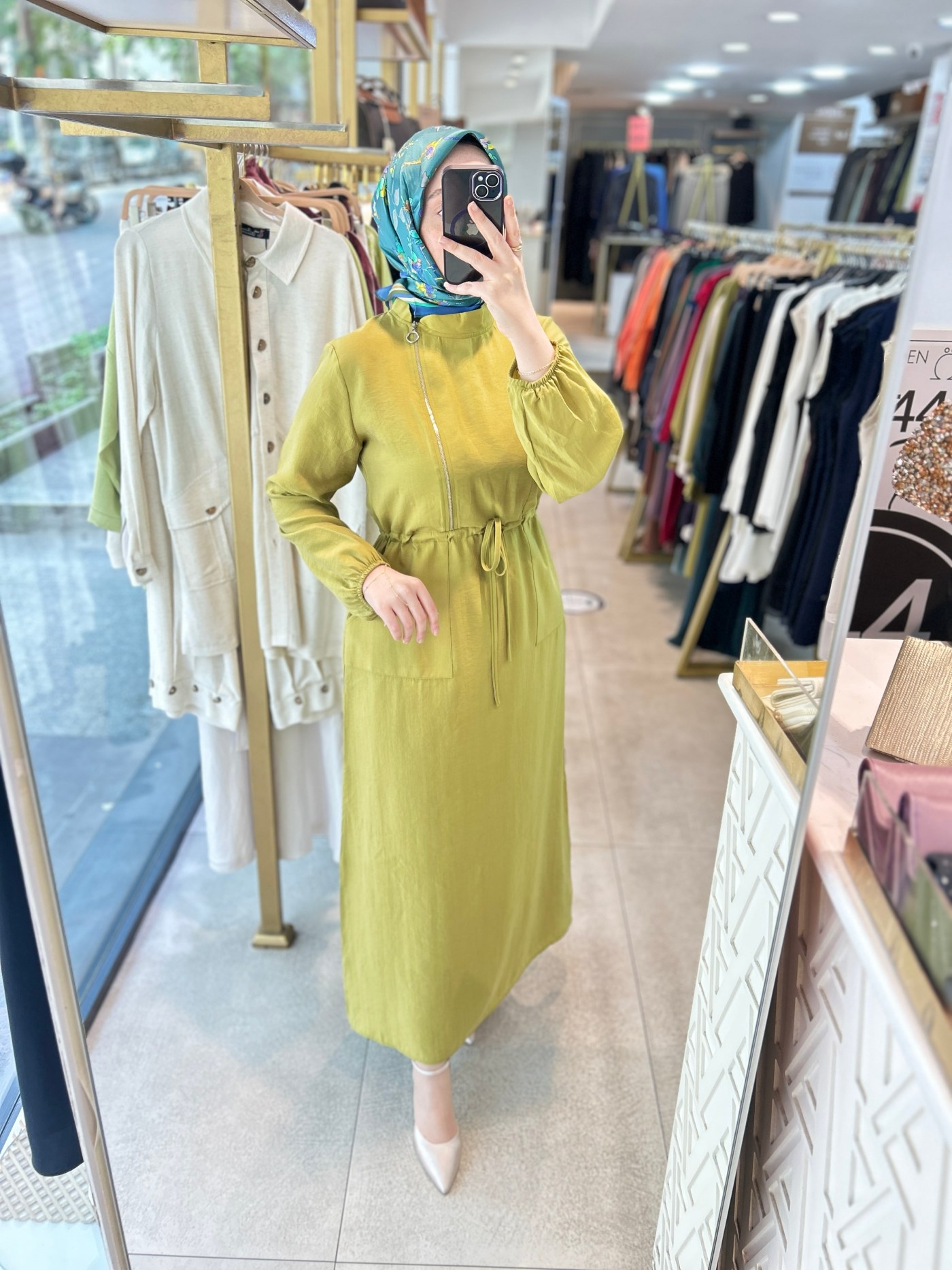 2070 SELMA ZAFEROĞLU FERMUAR DETAYLI BELDEN BAĞLAMALI ELBİSE