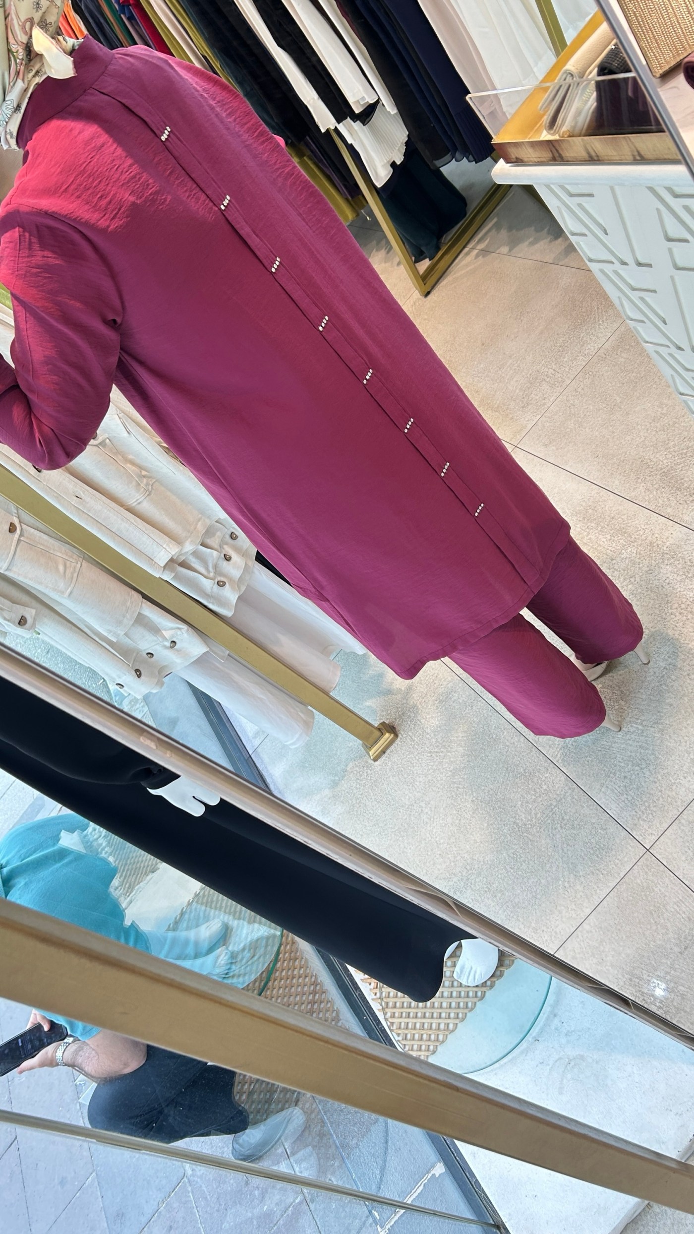 6945 SELMA ZAFEROĞLU HAKİM YAKA ARKASI TAŞ DETAYLI TAKIM