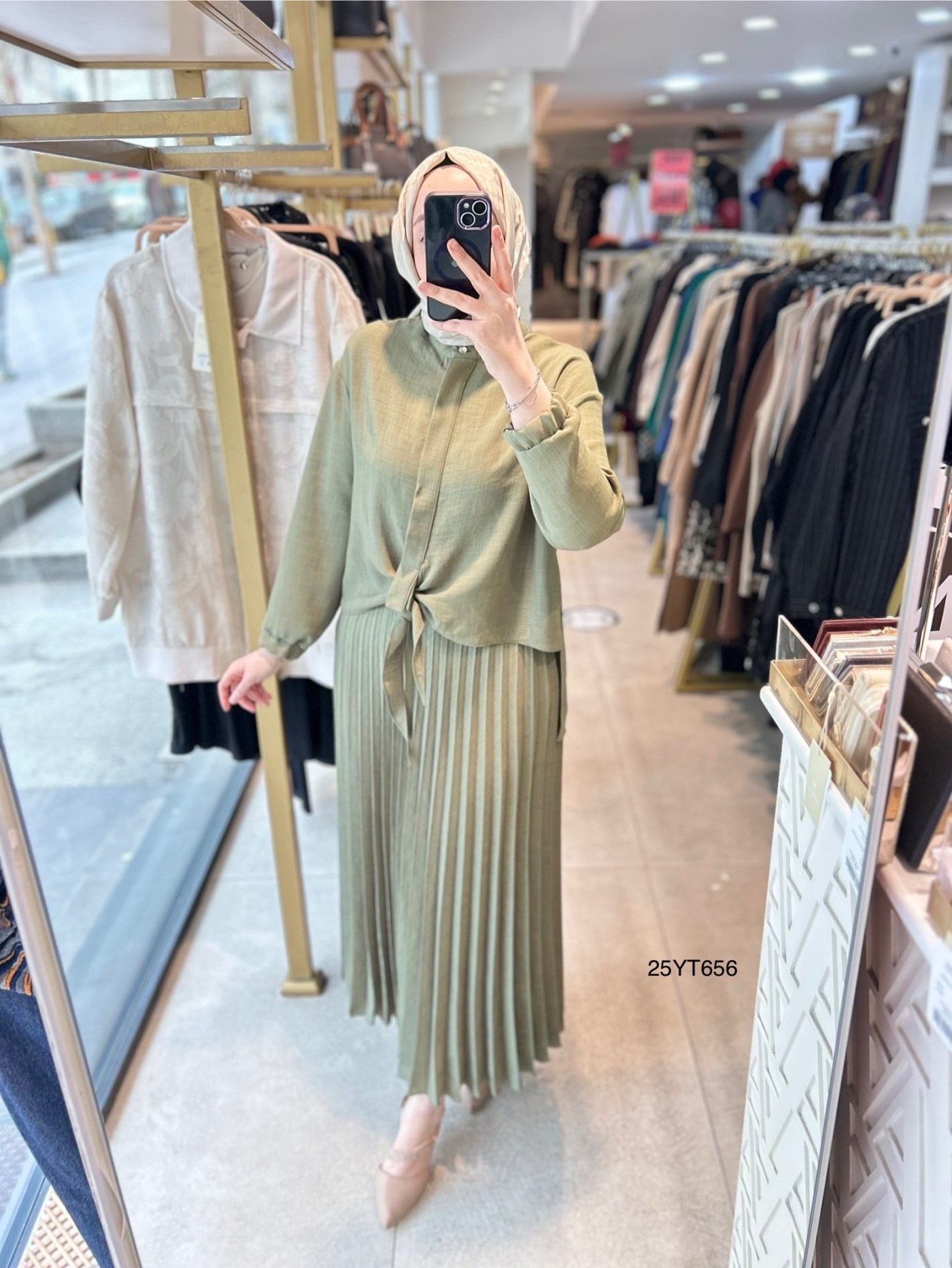 25YT656 Armine Arkası Taşlı Etekli Takım