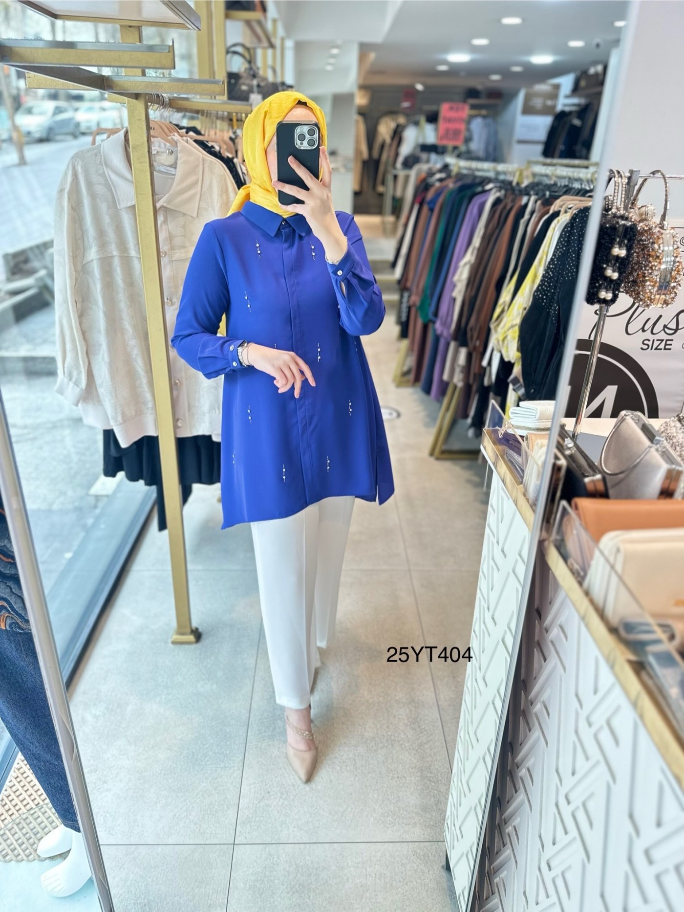 25YT404 TAŞ DETAYLI BASIC TUNİK