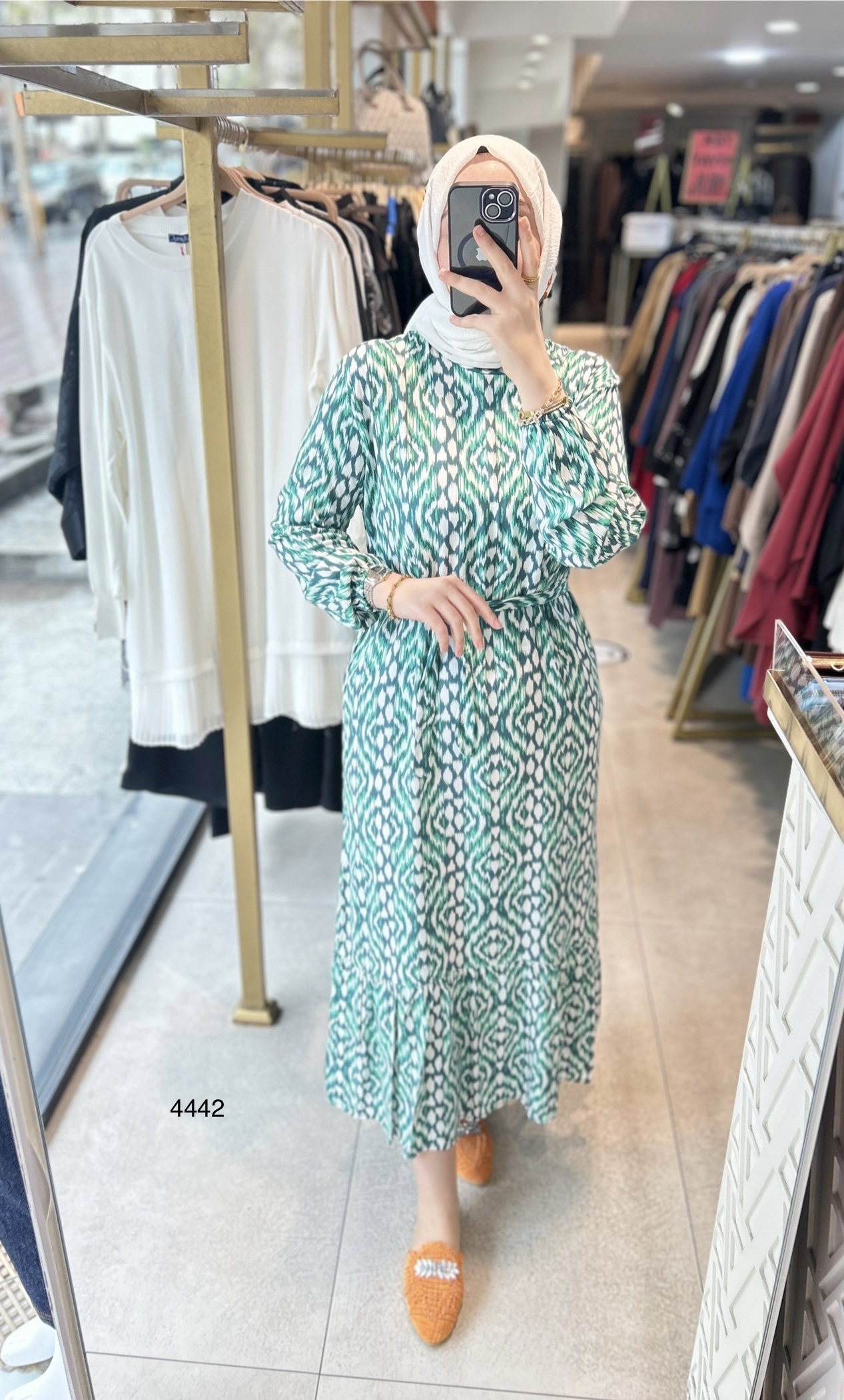 4442 Desenli Viskon Elbise