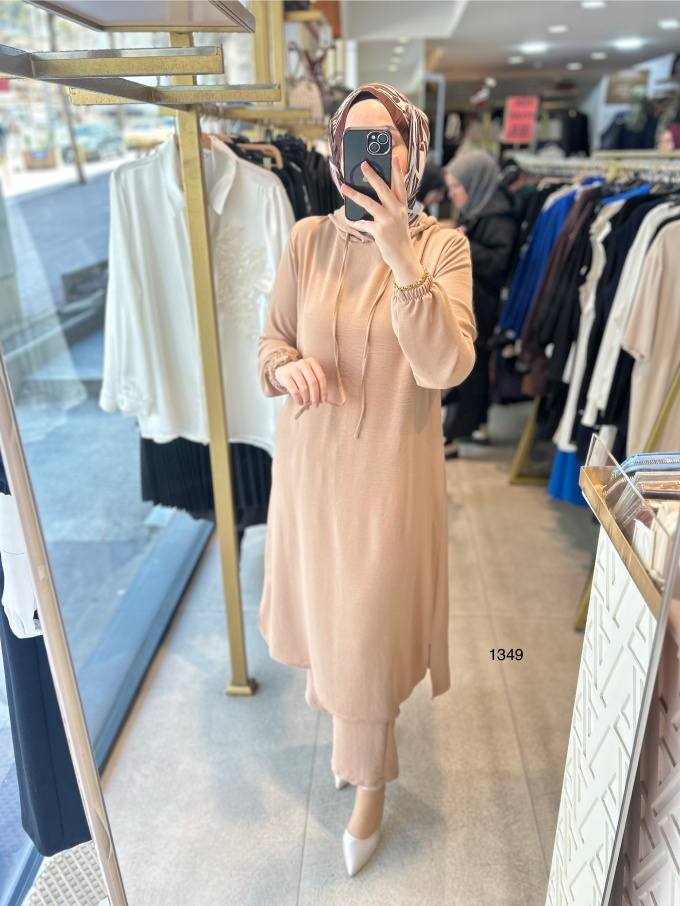 1349 UZUN TUNİKLİ AYROBİN KUMAŞ SPOR TAKIM