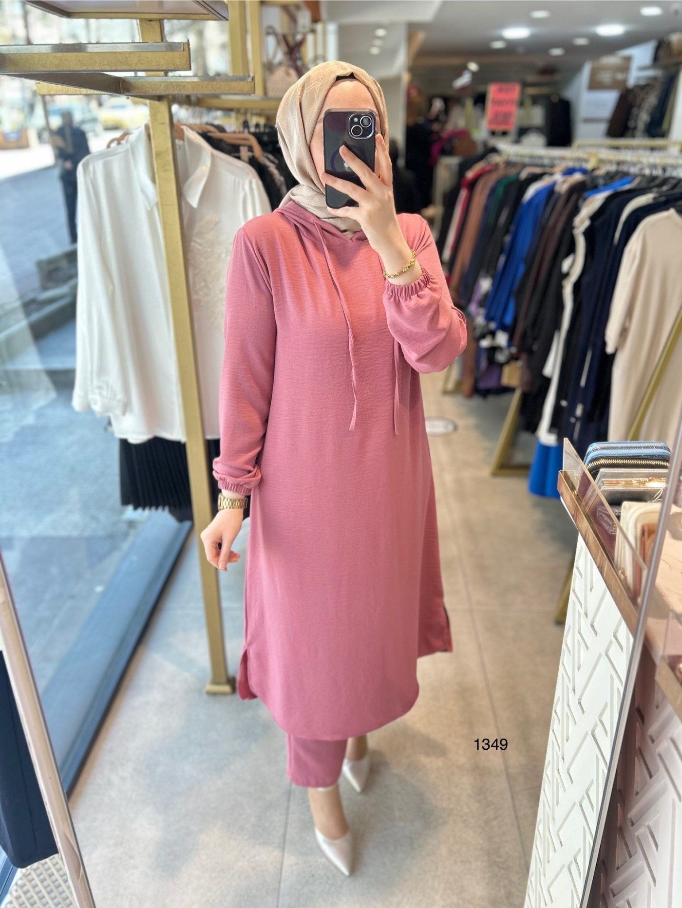 1349 UZUN TUNİKLİ AYROBİN KUMAŞ SPOR TAKIM