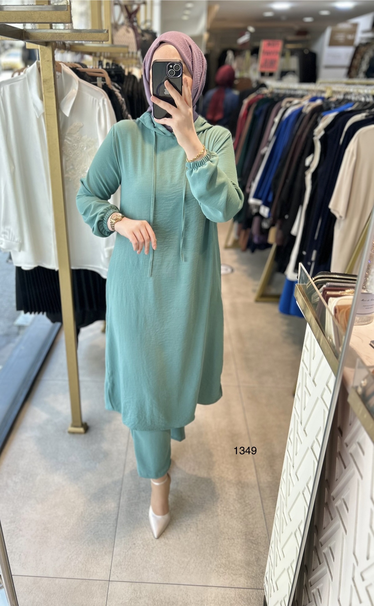 1349 UZUN TUNİKLİ AYROBİN KUMAŞ SPOR TAKIM