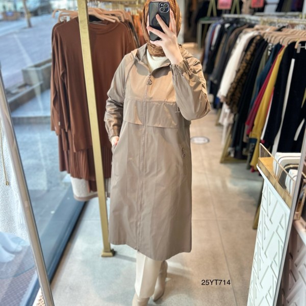 ARMİNE TREND ZİNCİR DETAYLI FERMUARLI MEVSİMLİK KAP 25YT714 - Görsel 6