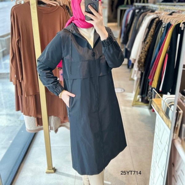 ARMİNE TREND ZİNCİR DETAYLI FERMUARLI MEVSİMLİK KAP 25YT714 - Görsel 2