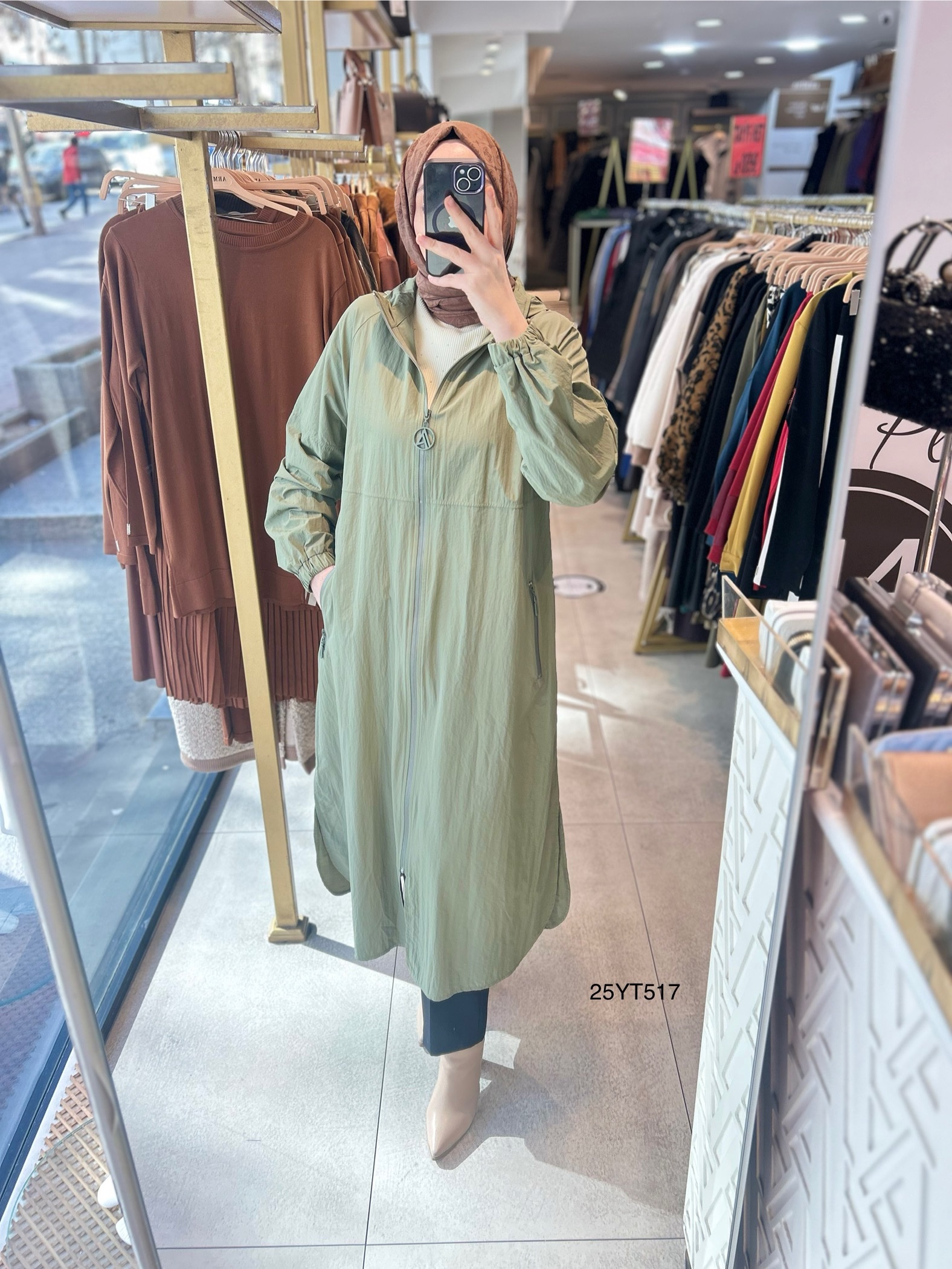 ARMİNE TREND Kapüşonlu Paraşüt Kumaşlı Boydan Fermuarlı Giy Çık  25YT517 - Görsel 8