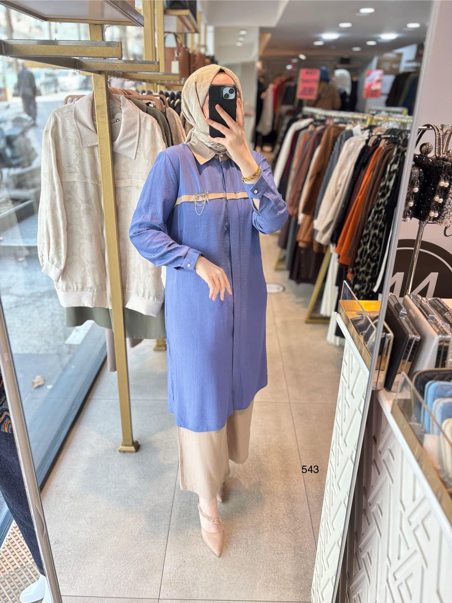 543 ŞERİT DETAYLI GİZLİ DÜĞMELİ ALT ÜST TAKIM - Görsel 4