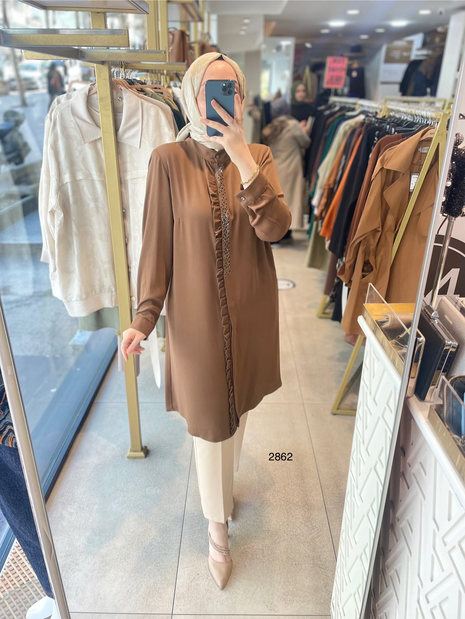 2862 ÖNÜ FIRFIR DETAYLI GİZLİ DÜĞMELİ TUNİK - Görsel 6