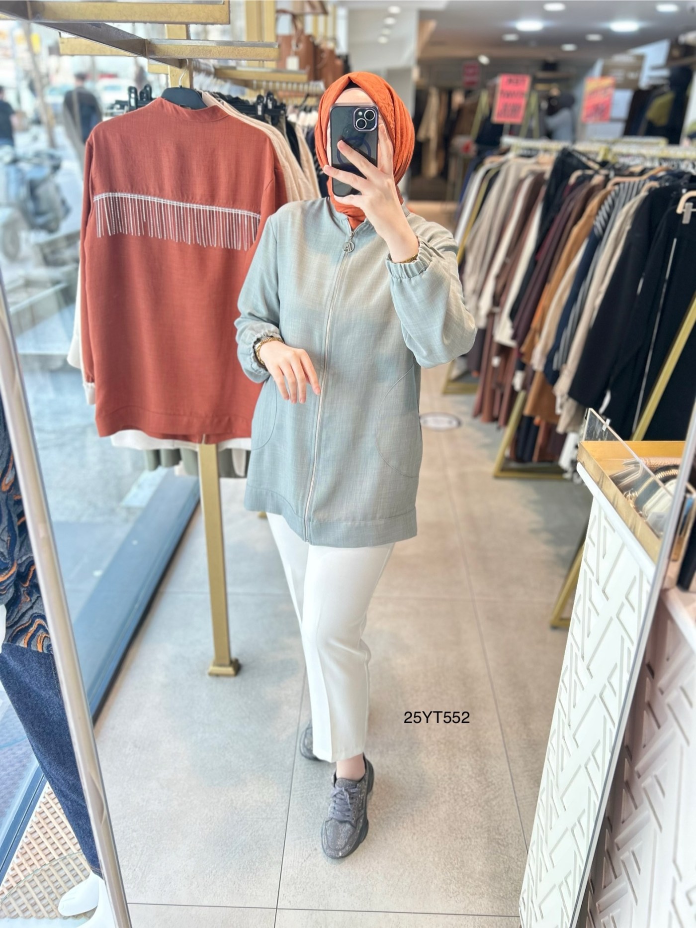 25YT552 CEPLİ FERMUARLI KAP