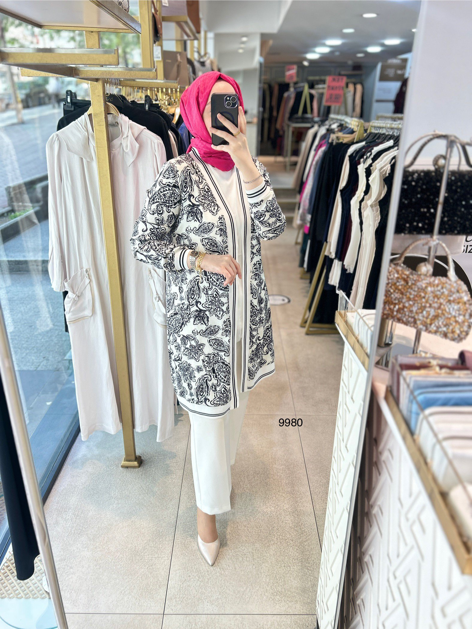 9980 Desenli Kap - Görsel 3