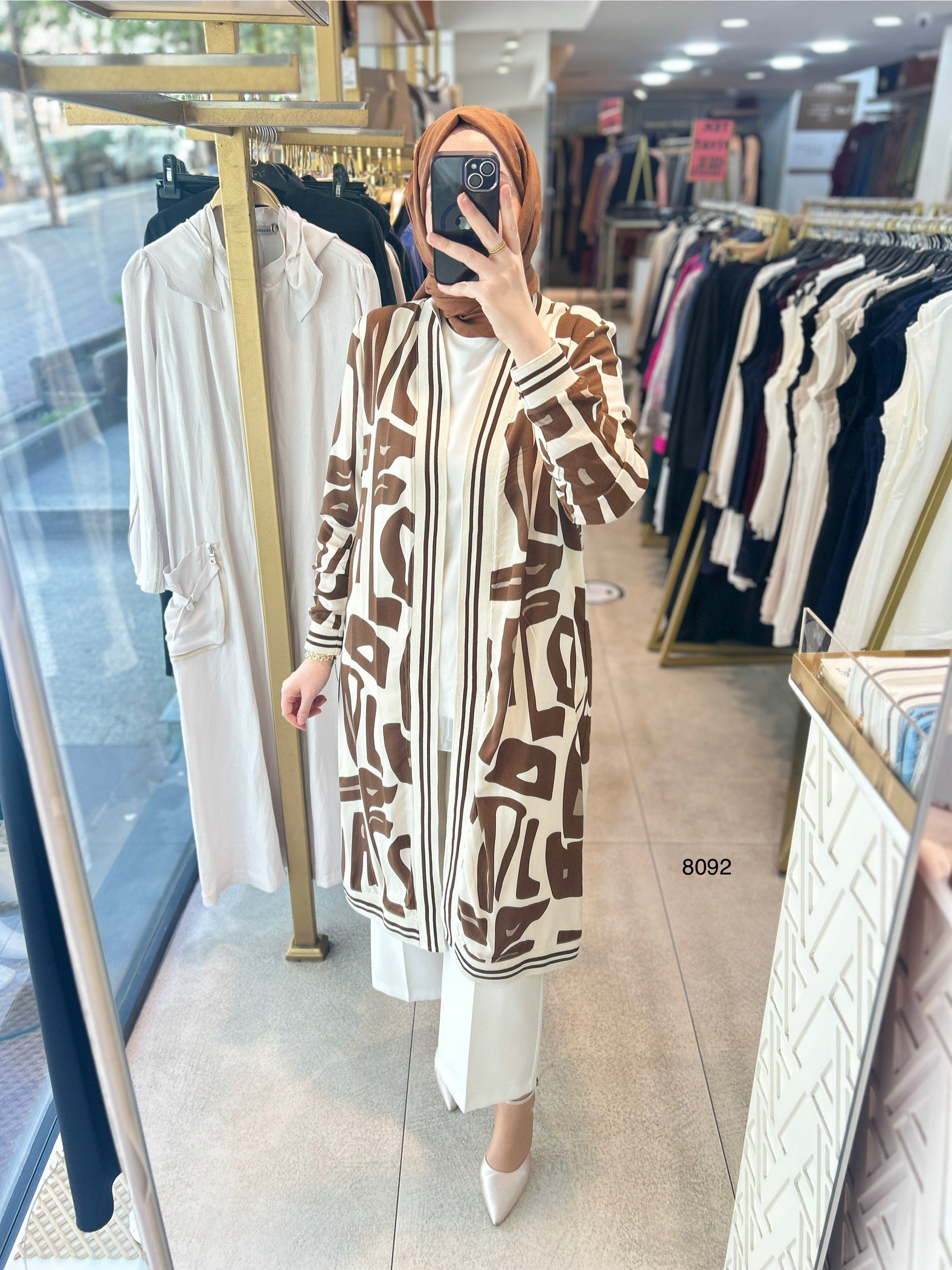 8092 Desenli Kap - Görsel 3