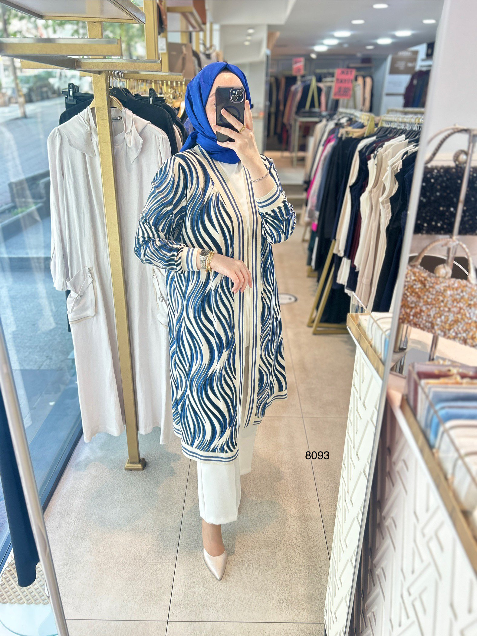 8093 Desenli Kap - Görsel 1