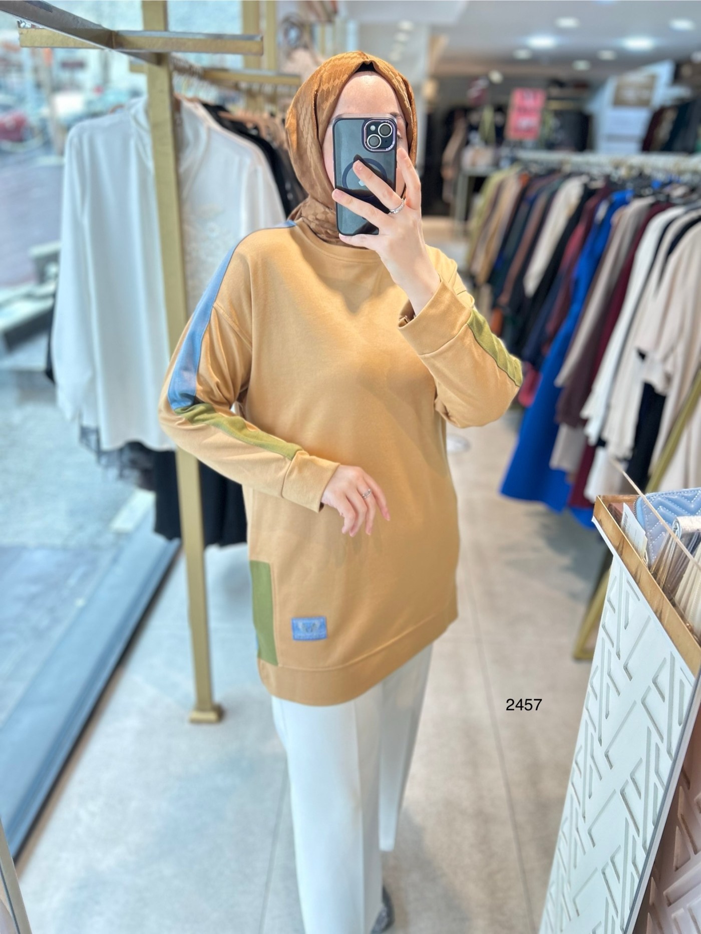 2457 Panch Detaylı Spor Tunik