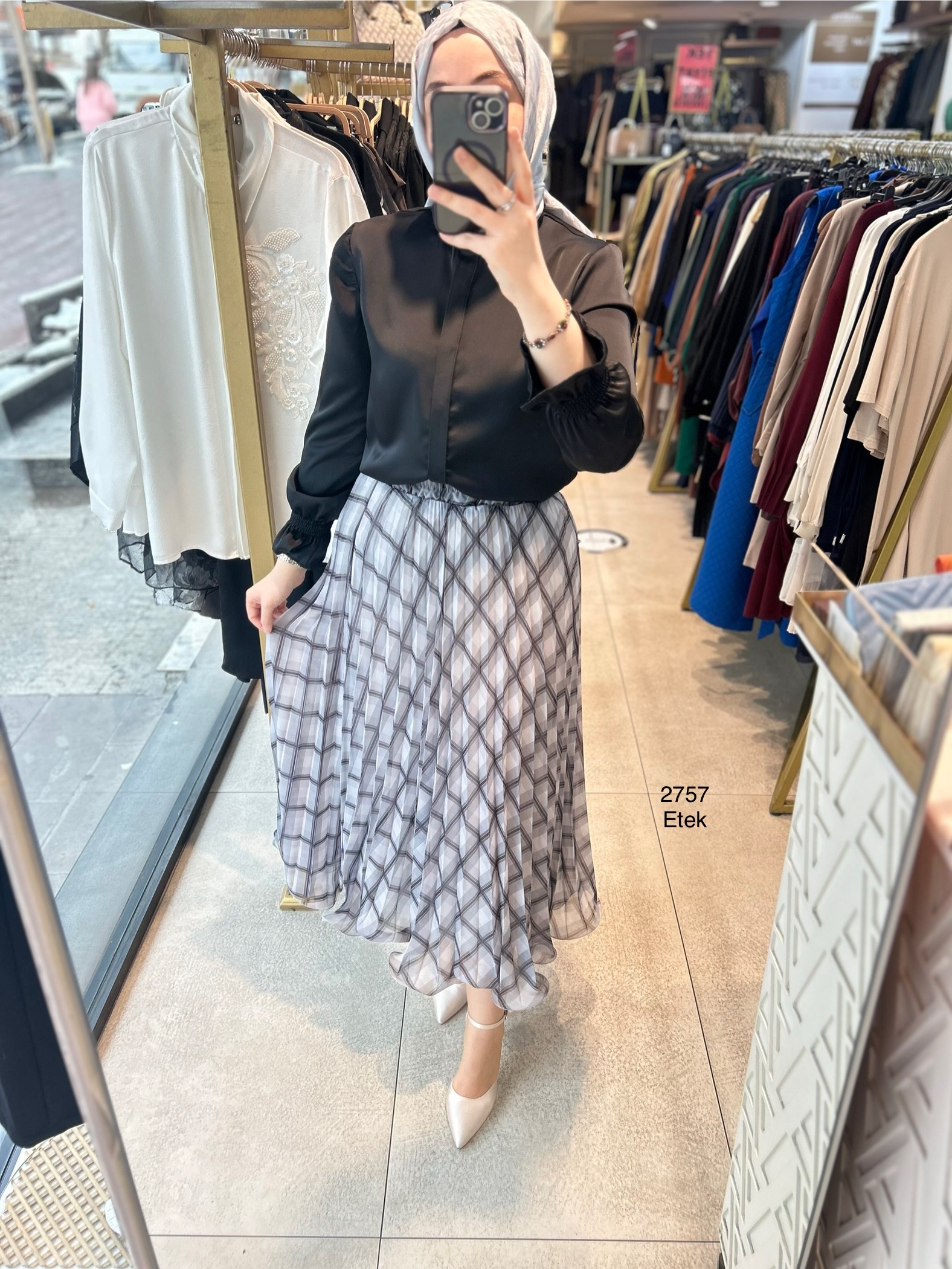 2757 Astarlı Desenli Şifon Etek - Görsel 2