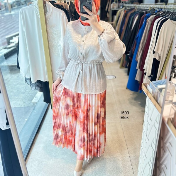 1115 Baskılı Desenli Piliseli Elbise - Görsel 1