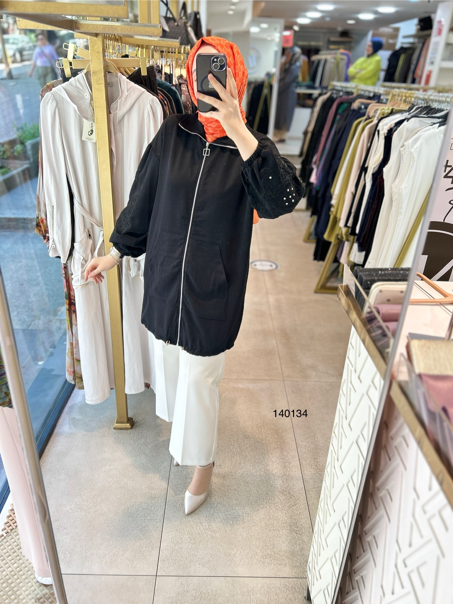 140134 KOLU GÜPÜR DETAYLI TAŞLI FERMUARLI BÜZGÜLÜ KAP - Görsel 6