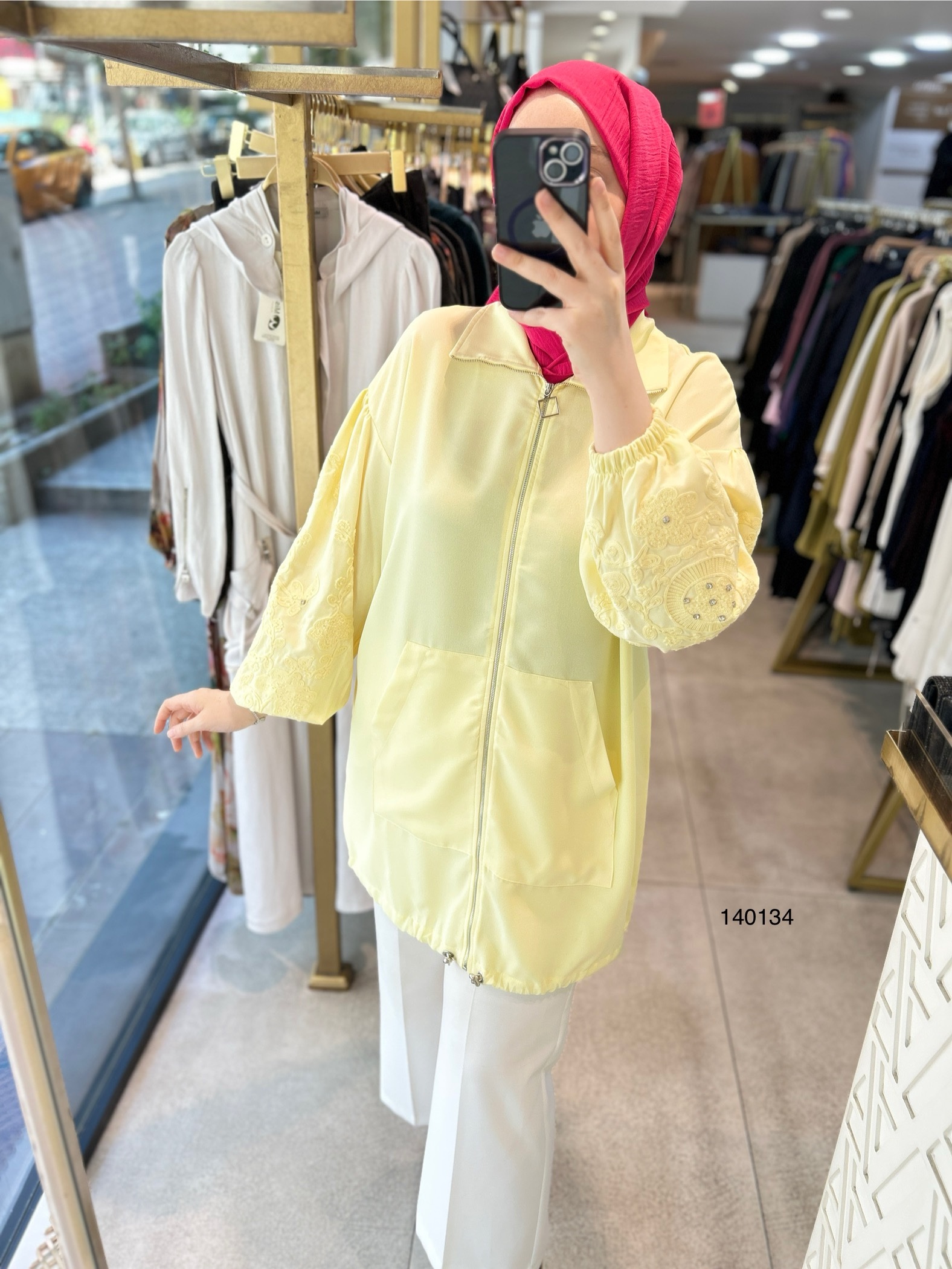 140134 KOLU GÜPÜR DETAYLI TAŞLI FERMUARLI BÜZGÜLÜ KAP - Görsel 9