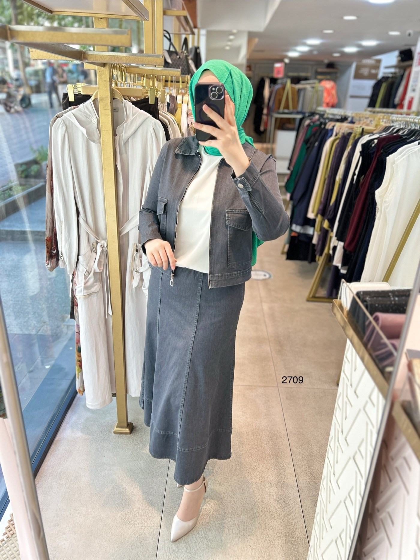 2709 KOT KUMAŞ ETEKLİ TAKIM