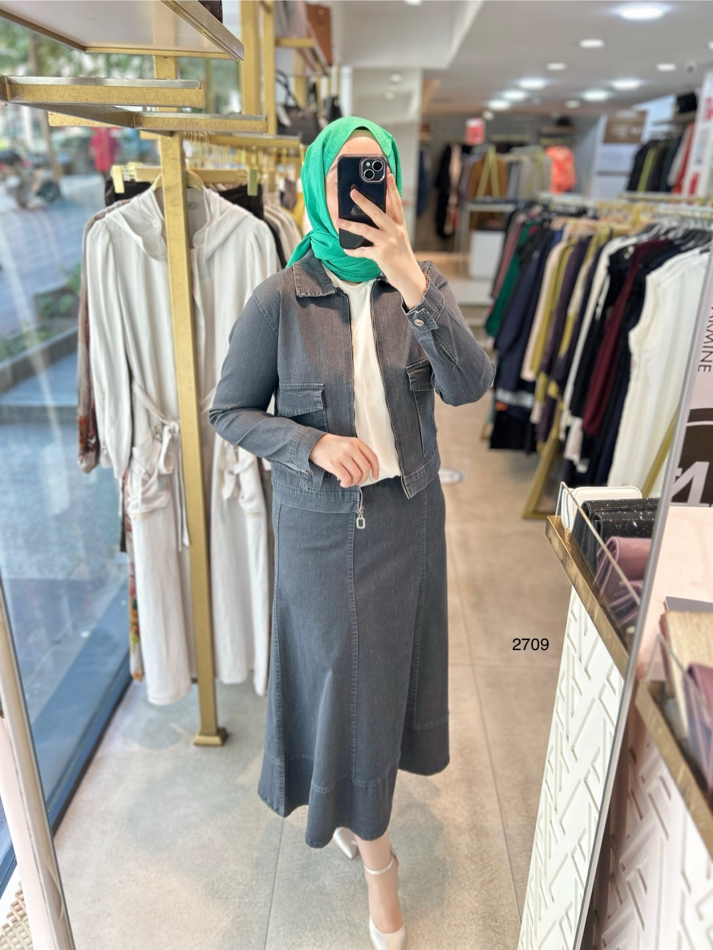 2709 KOT KUMAŞ ETEKLİ TAKIM