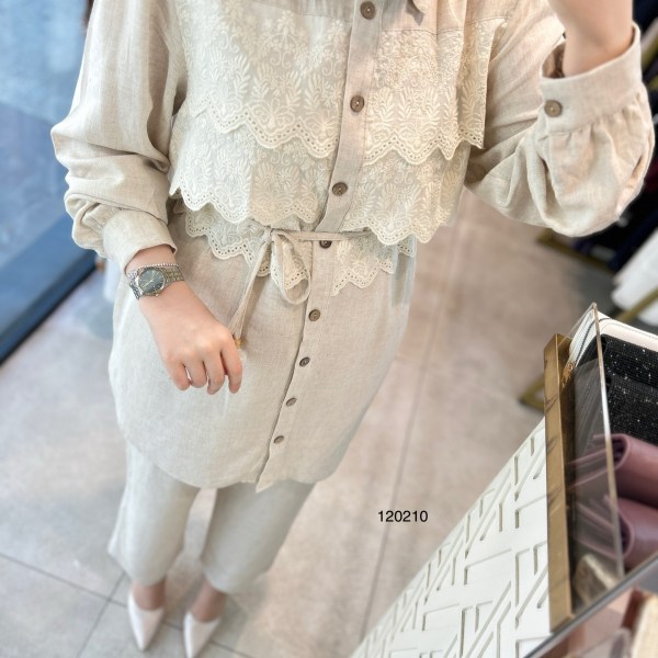 120210 ÖNÜ GÜPÜRLÜ GÖMLEK YAKA DÜĞMELİ TAKIM - Görsel 7