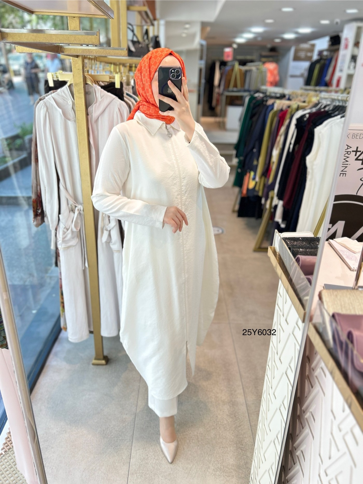 25Y6032 GENİŞ KESİM GÖMLEK YAKA FERMUARLI KAP