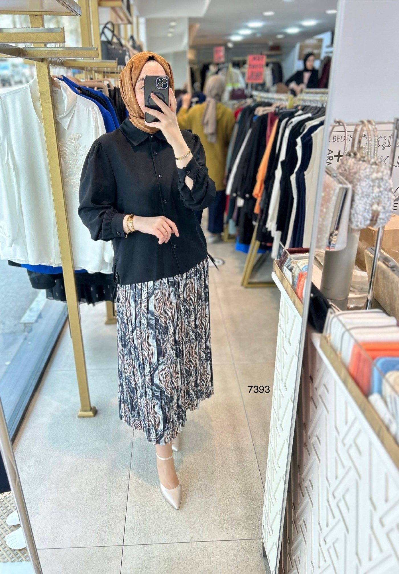 7393 DESENLİ ETEKLİ TAKIM