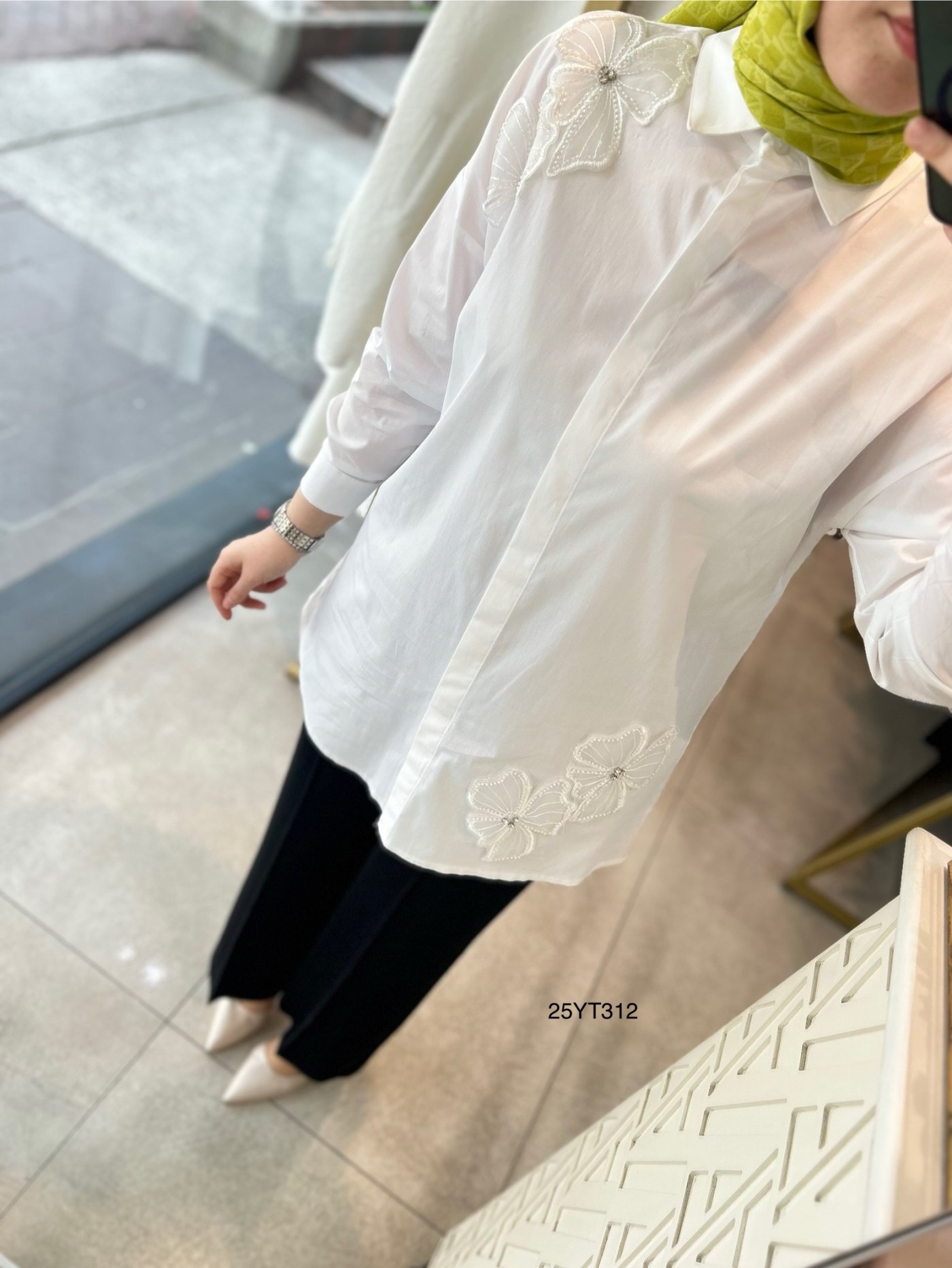 Armine Trend 25YT312 Çiçek Detaylı Tunik