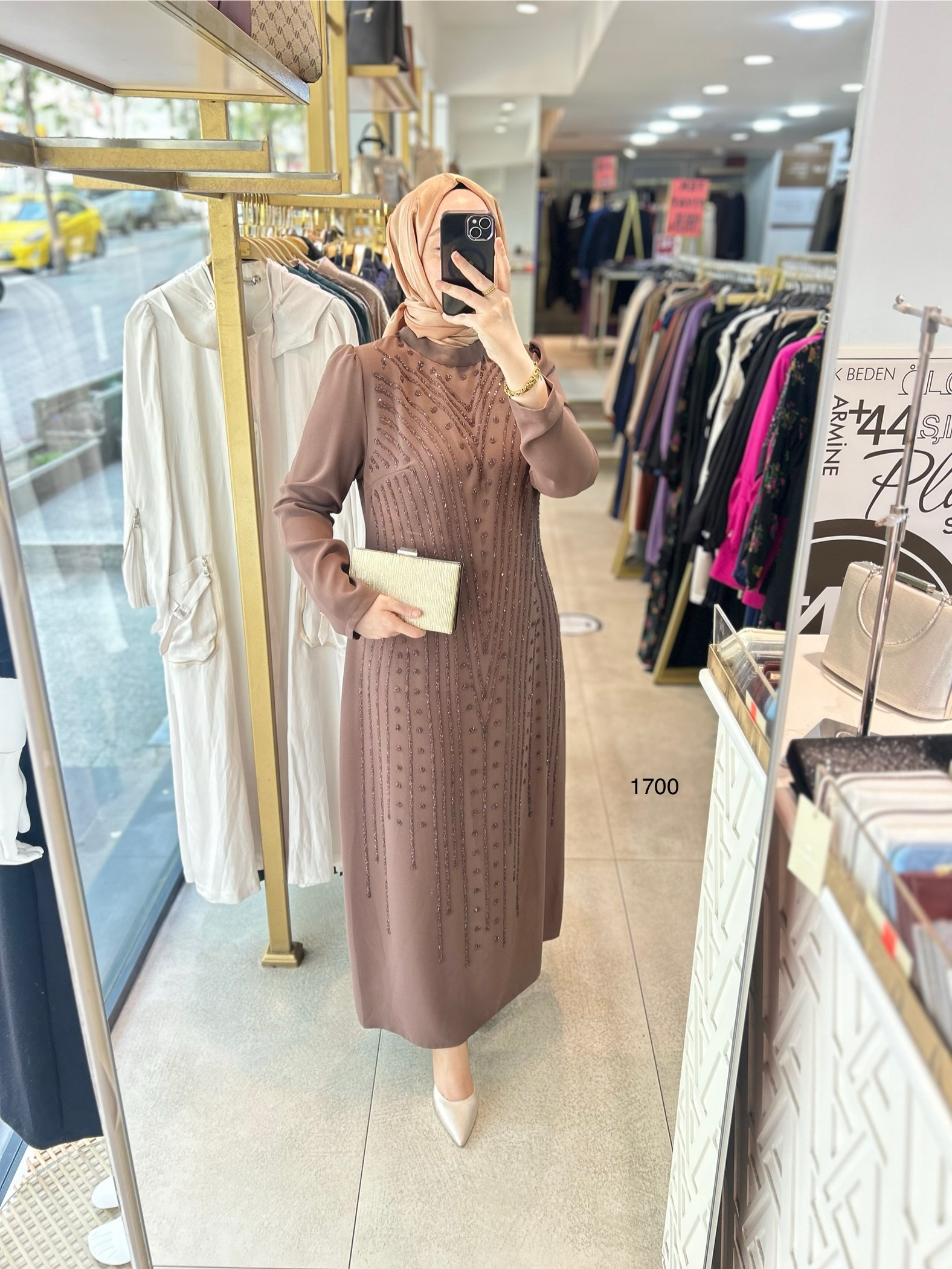 1700 ÖNÜ TAŞ DETAYLI ELBİSE - Görsel 1