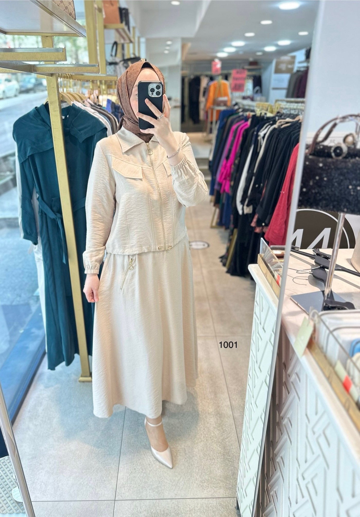 1001 CEP DETAYLI ETEKLİ TAKIM