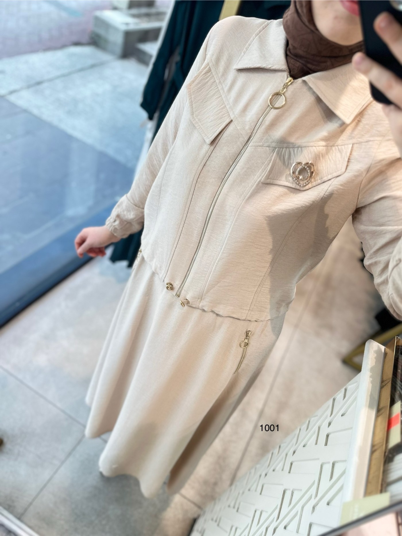 1001 CEP DETAYLI ETEKLİ TAKIM