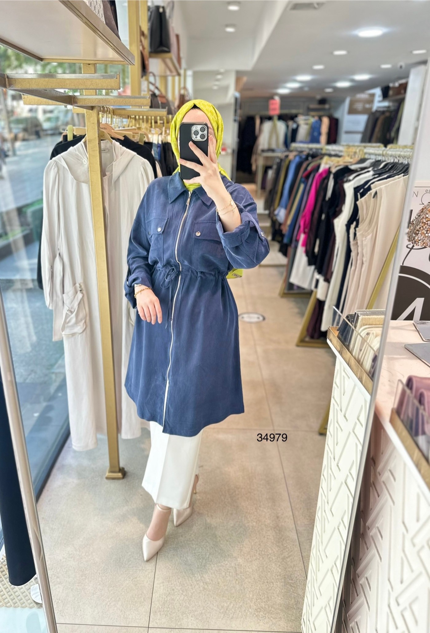 34979 Cep Kapaklı Lacivert Kap