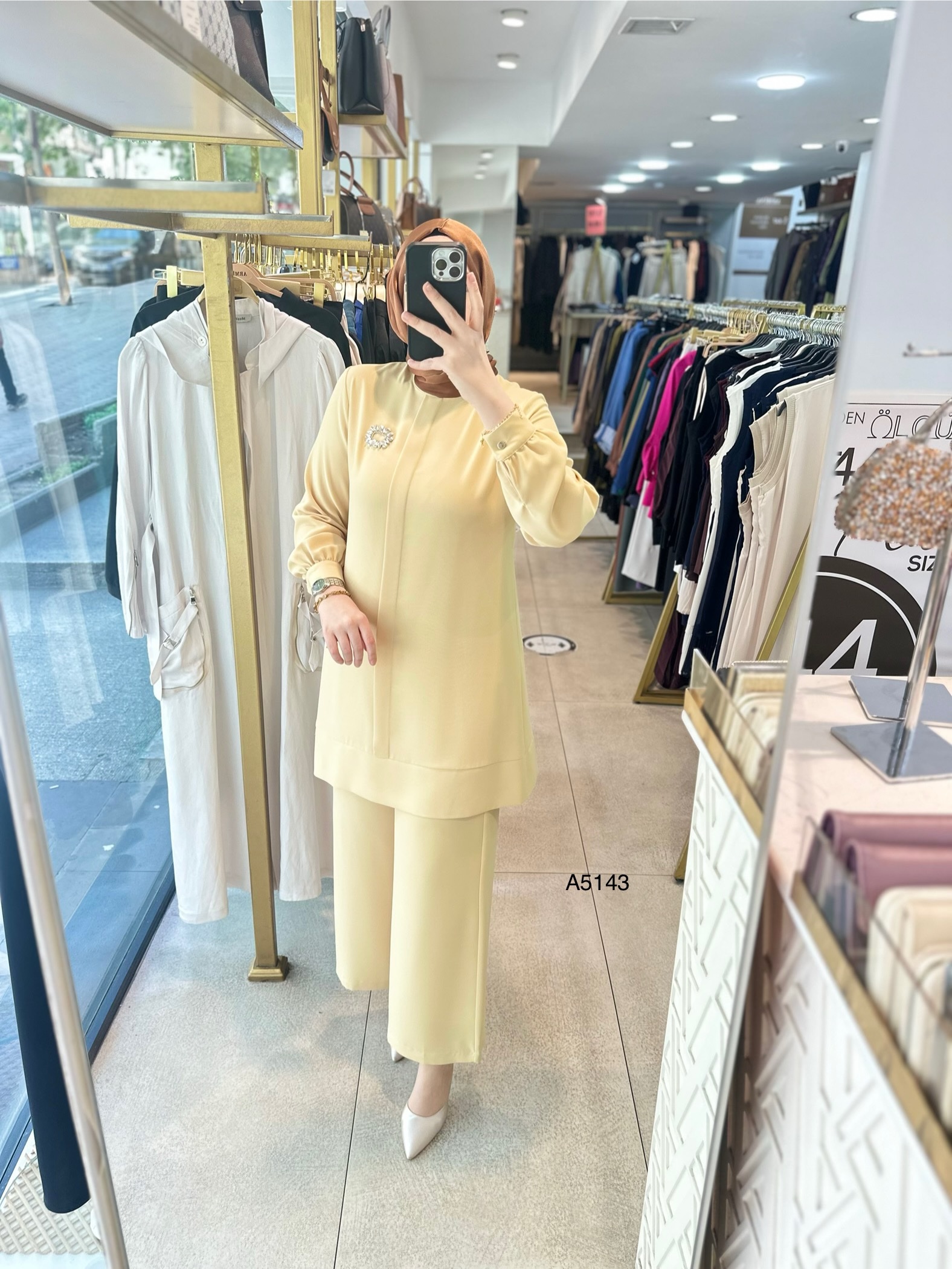 A5143 Broş Detaylı Pantolonlu Takım - Görsel 9