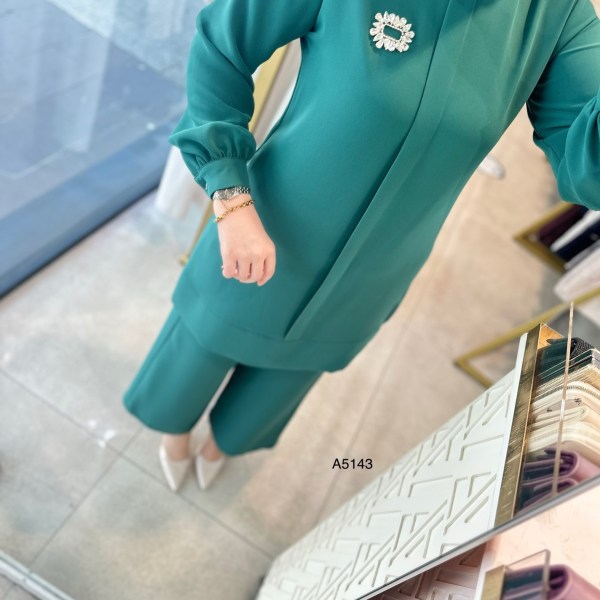 A5143 Broş Detaylı Pantolonlu Takım - Görsel 4