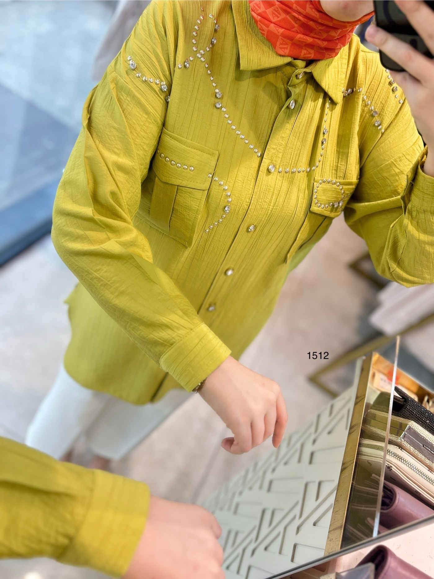 1512 TAŞ DETAYLI TUNİK