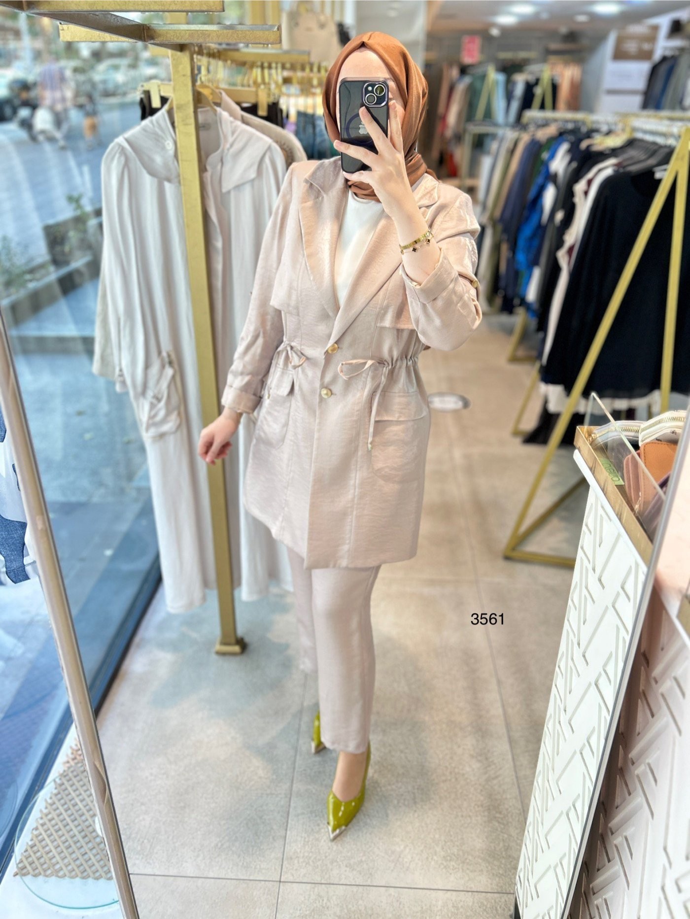 3561 Bel Büzgülü Takım