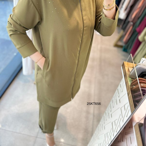 Armine Trend 25KT656 Taş Detaylı Takım - Görsel 4