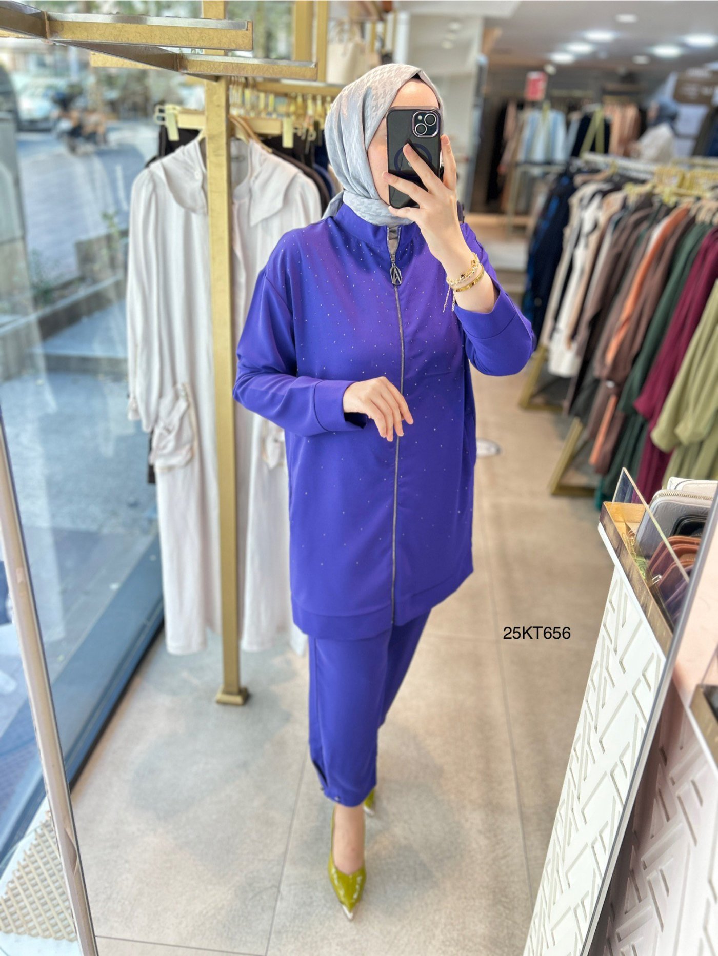 Armine Trend 25KT656 Taş Detaylı Takım