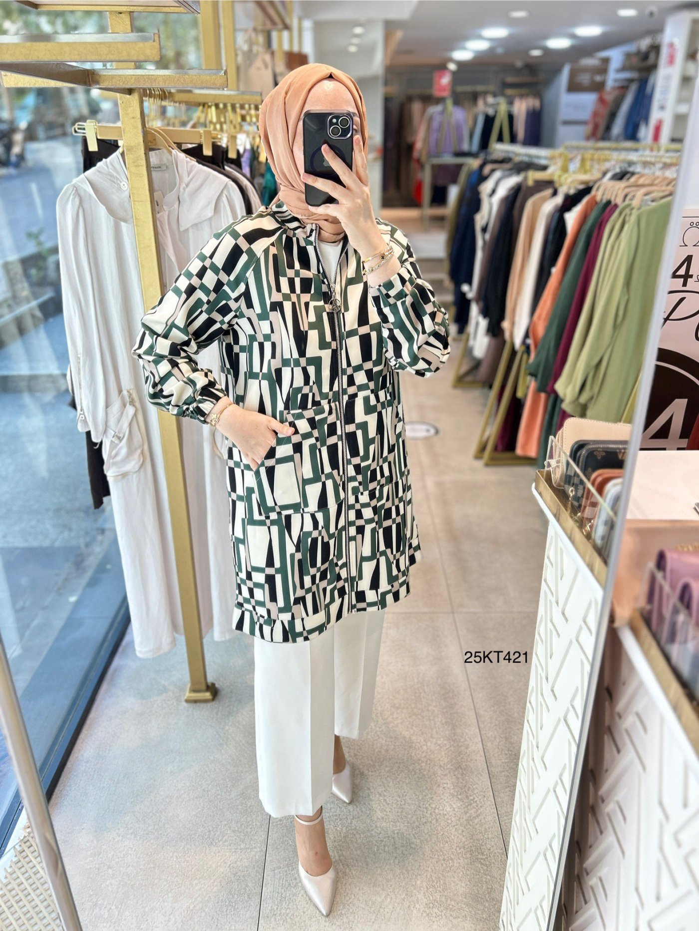 25KT421 Armine Trend Desenli Kap