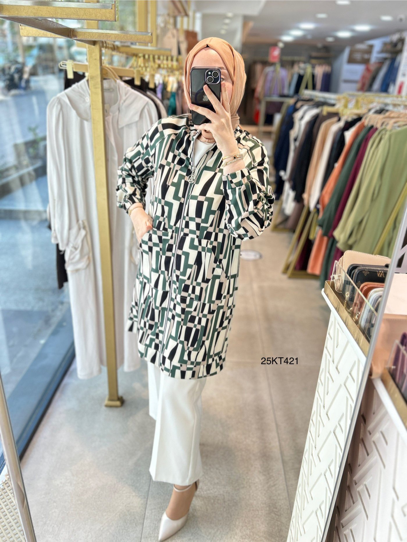 25KT421 Armine Trend Desenli Kap