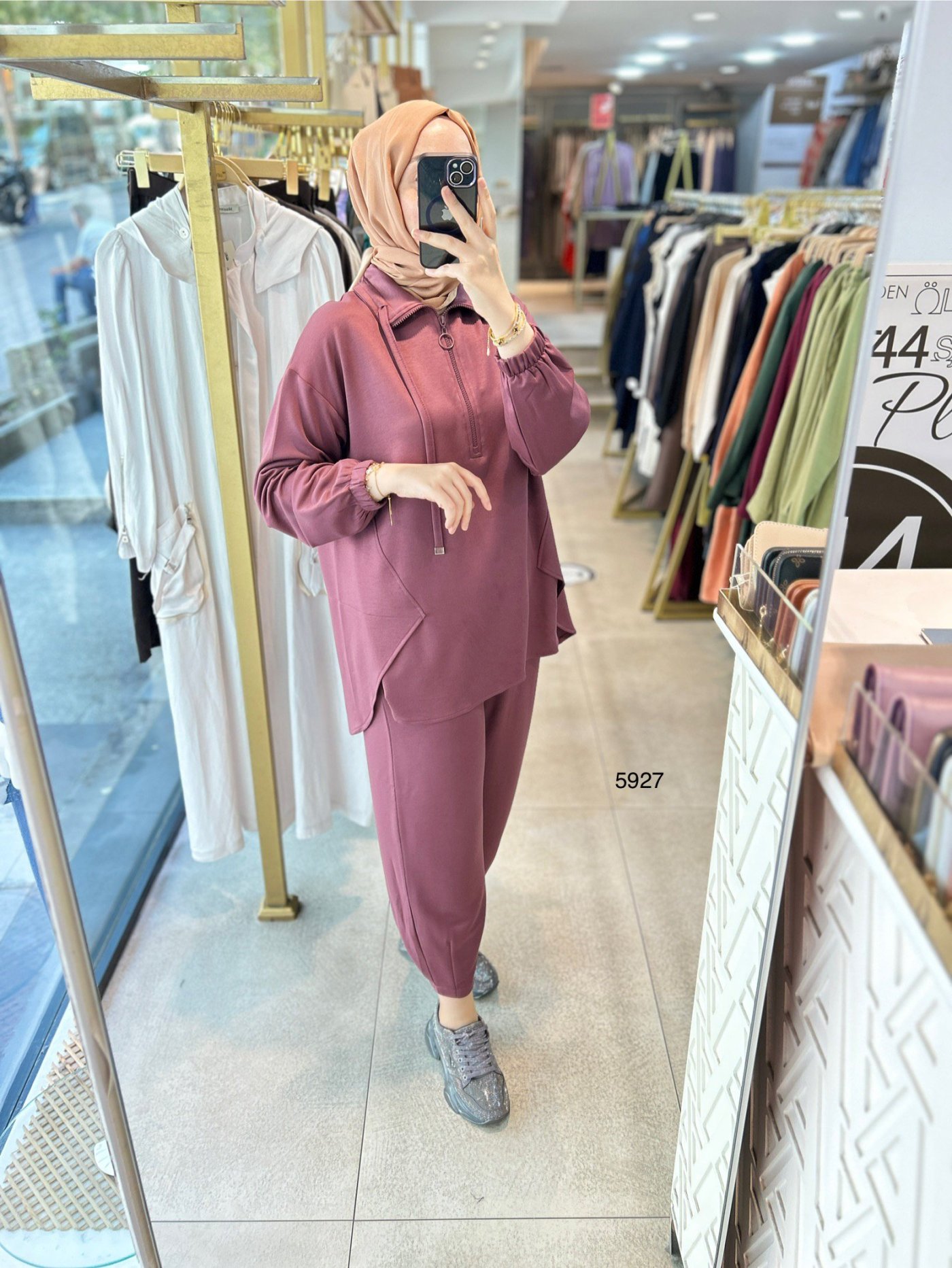 5927 Ön Fermuar Detaylı Spor Takım