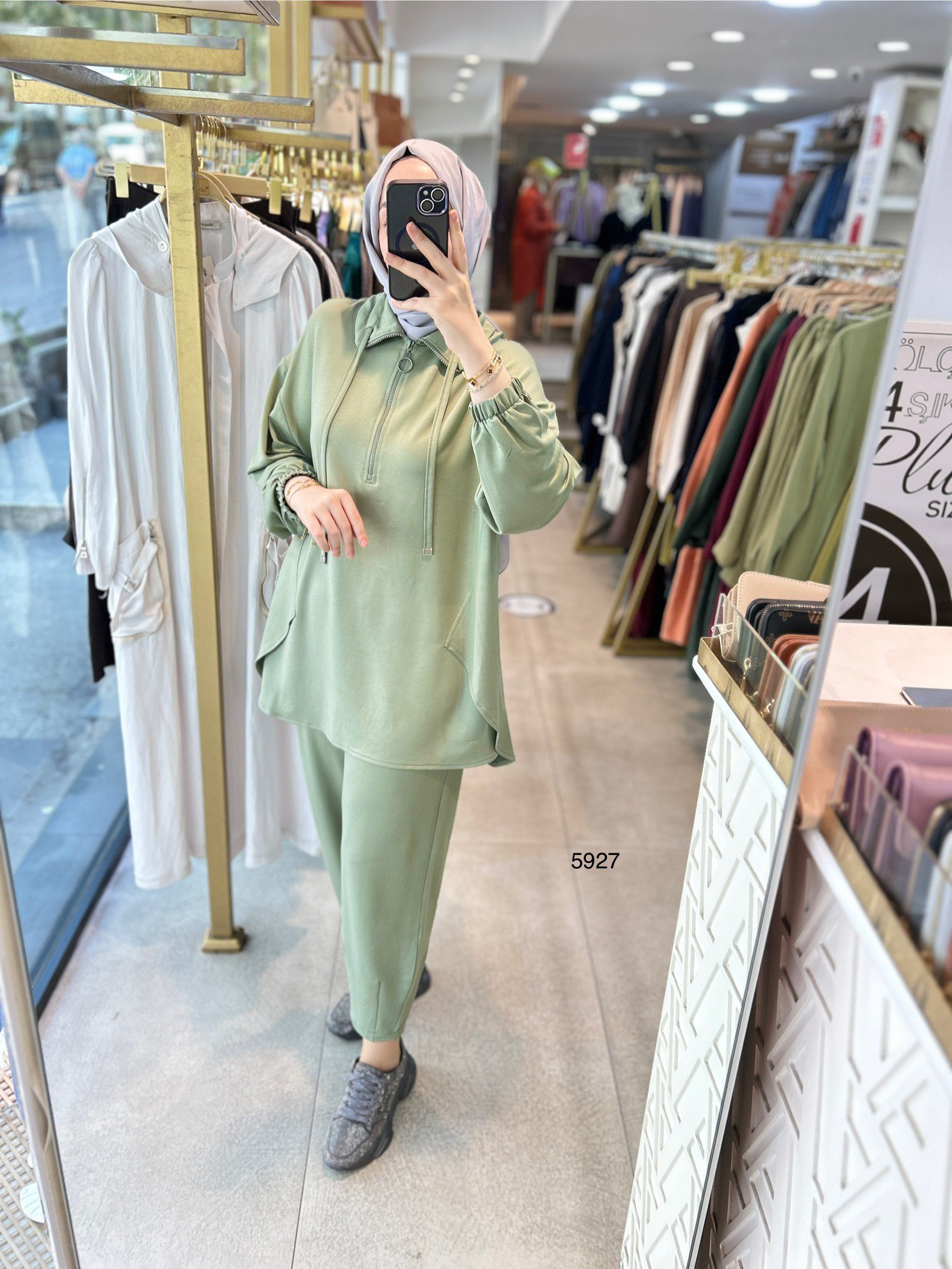 5927 Ön Fermuar Detaylı Spor Takım - Görsel 1