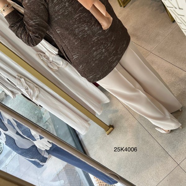 25k4006 KENDİSİNDEN DESENLİ FERMUARLI KAP - Görsel 5