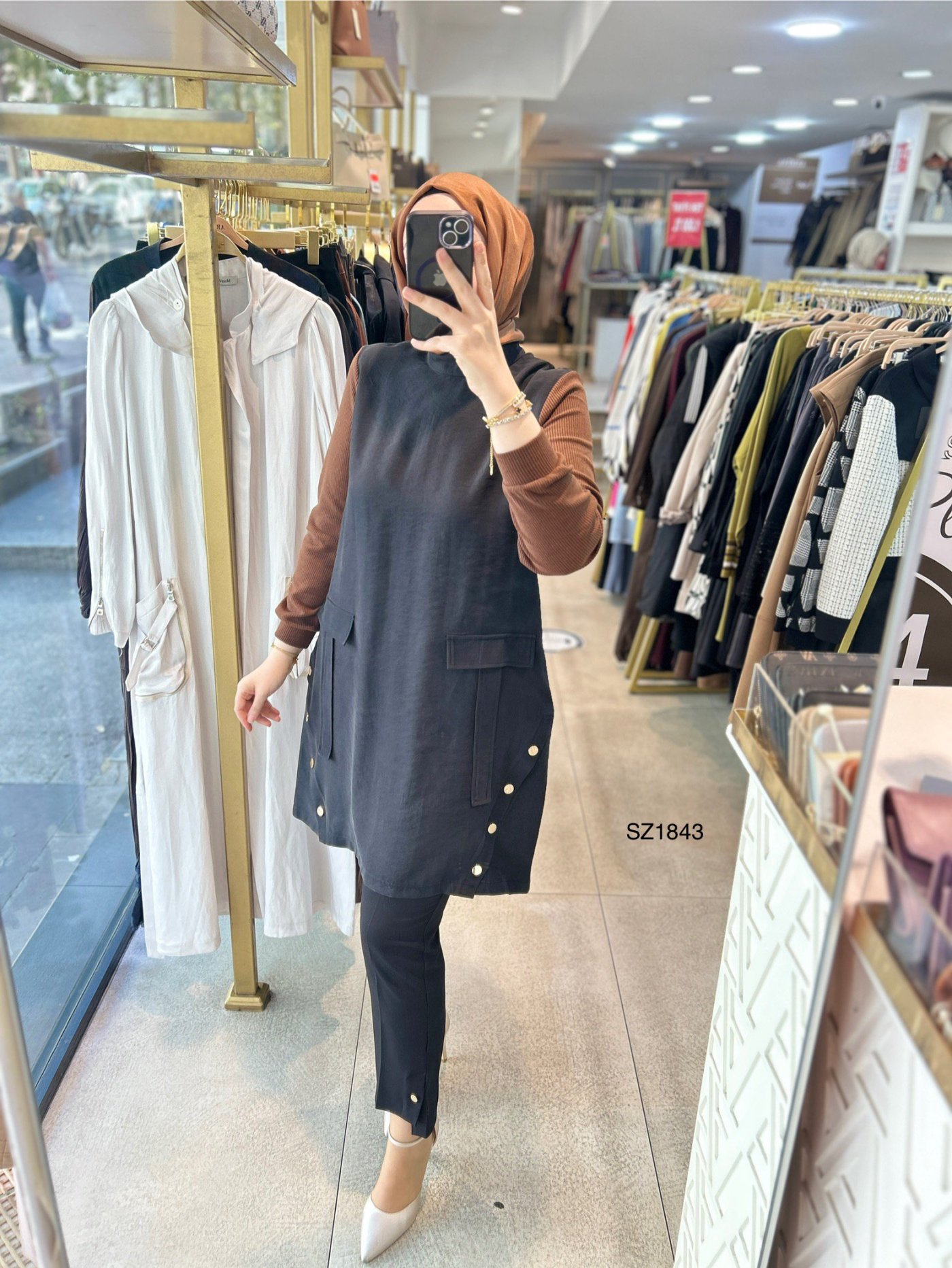 Selma Zaferoğlu SZ1843 Kol Garnili Çıt Detaylı Tunik