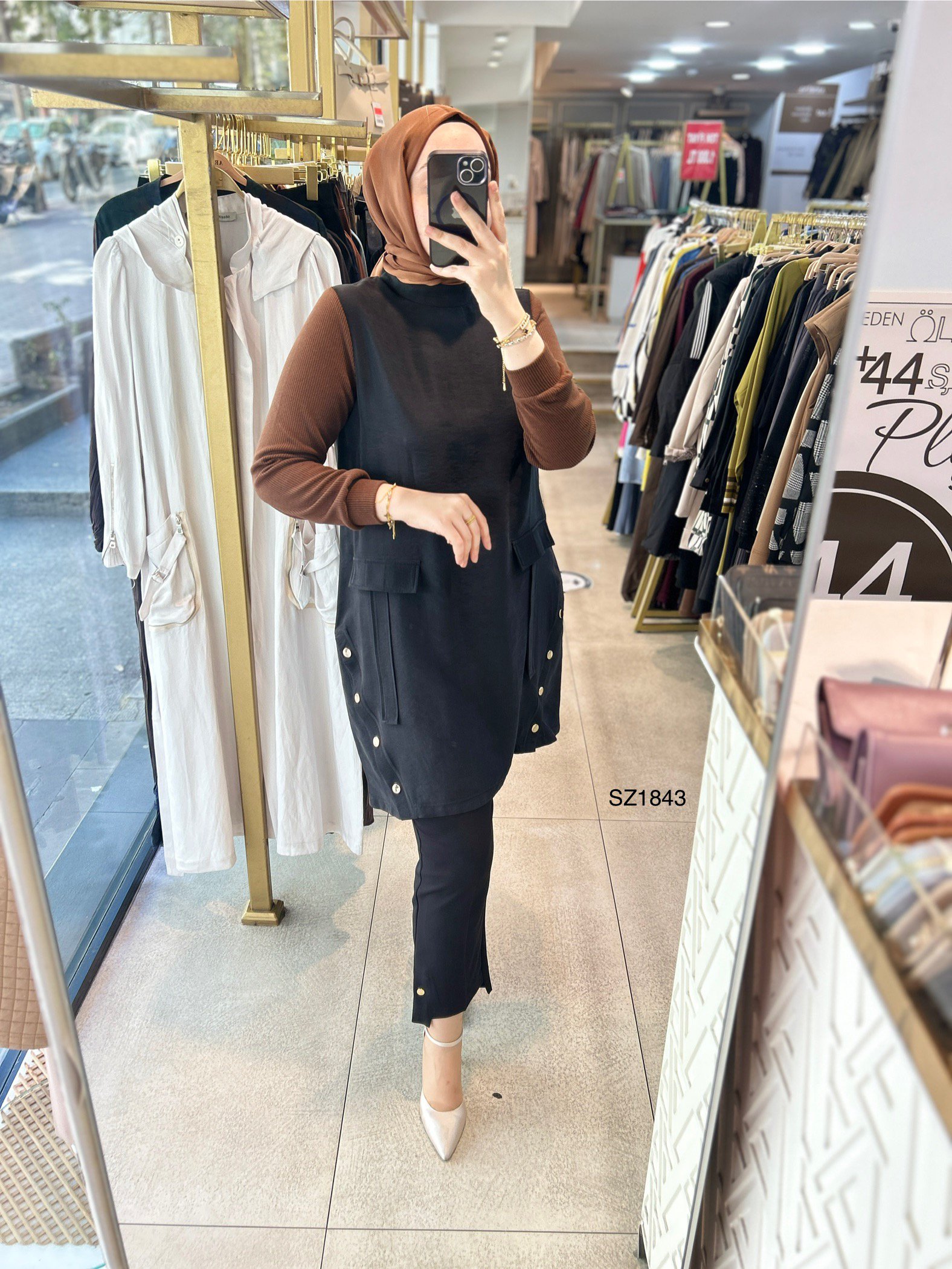 Selma Zaferoğlu SZ1843 Kol Garnili Çıt Detaylı Tunik - Görsel 10