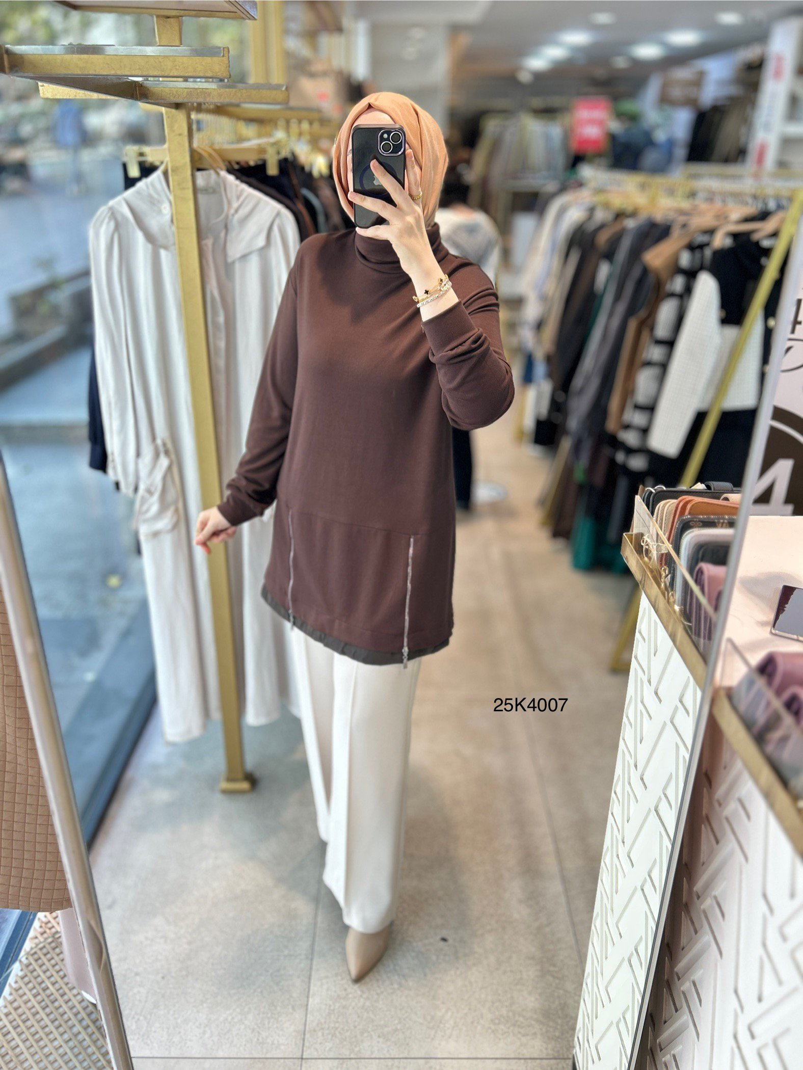 25K4007 Yanları Fermuar Detaylı Tunik - Görsel 18