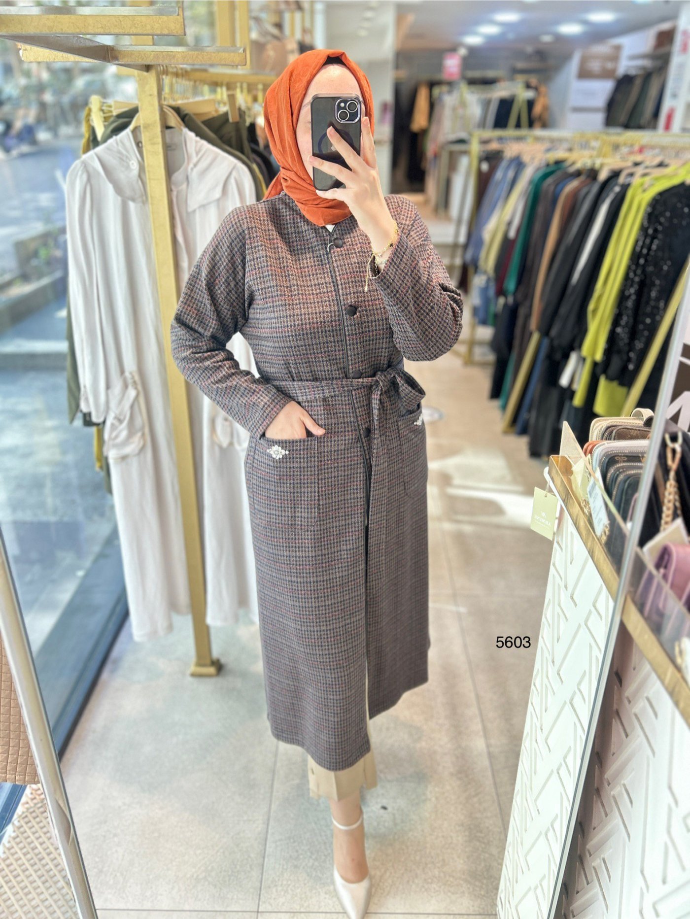 5603 Cep Taş Detaylı Kap